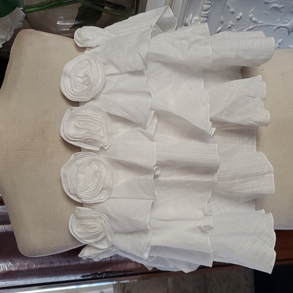 Ruffled strapless top - Picture 1 of 9